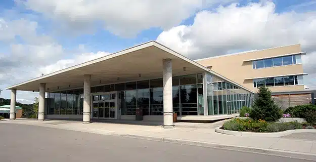 exterior commercial building