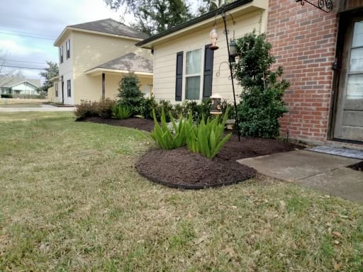 Bed Redefining & Mulch Installation