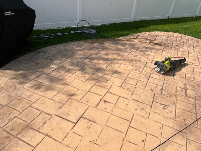 Concrete cleaning