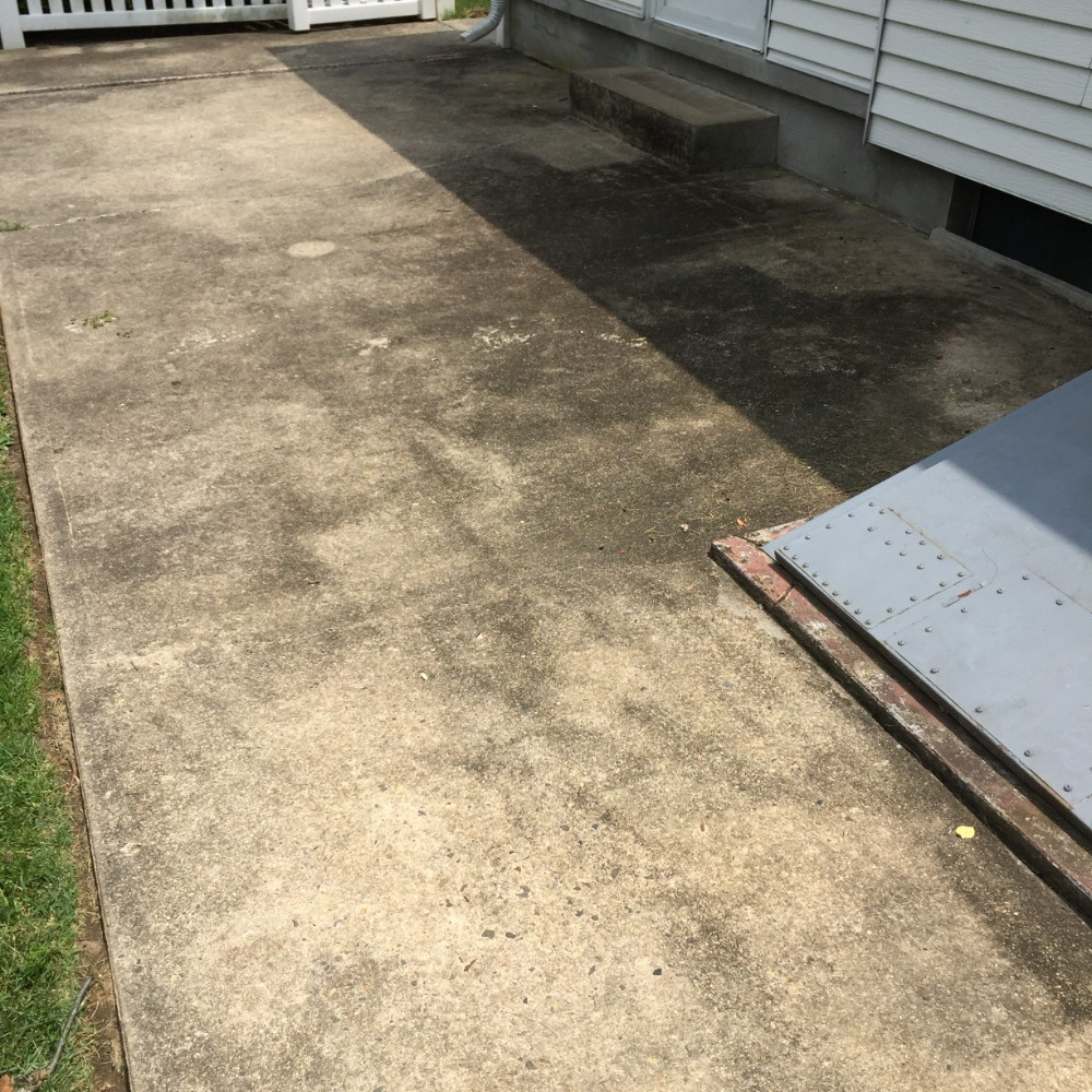 Concrete cleaning - Before