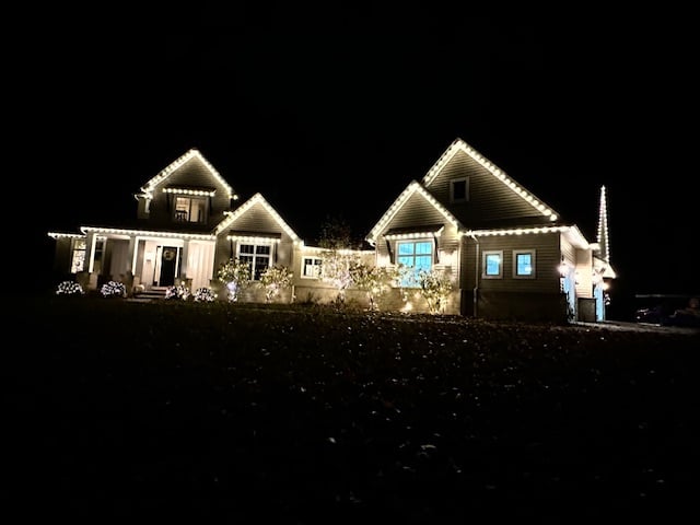 Holiday Lighting-Residential