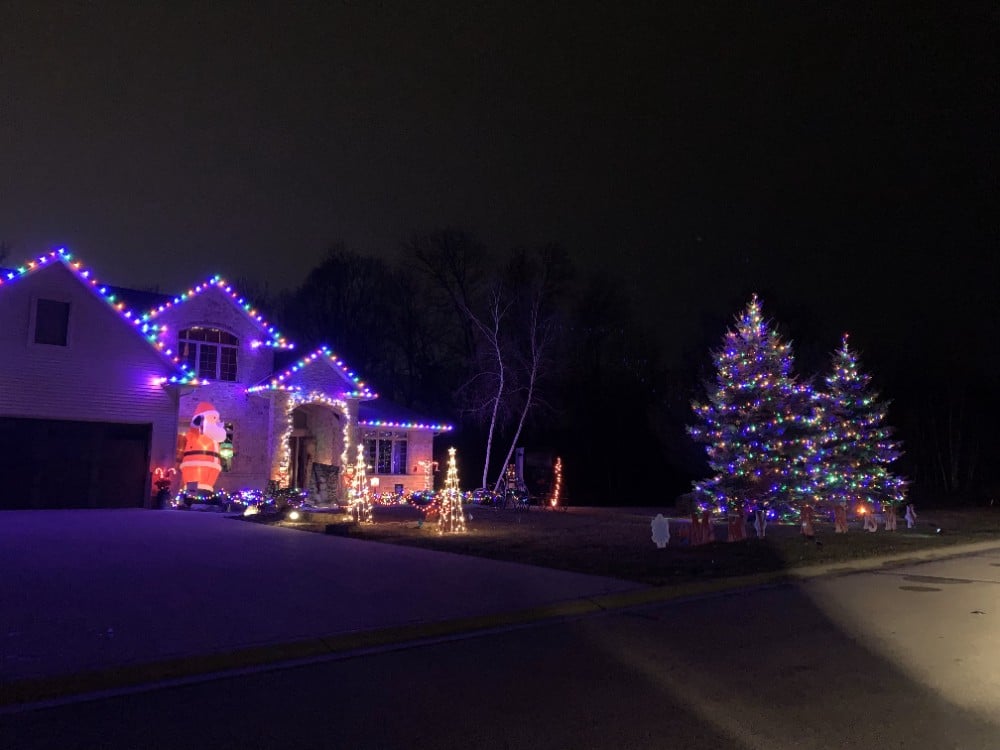 Holiday Lighting-Residential