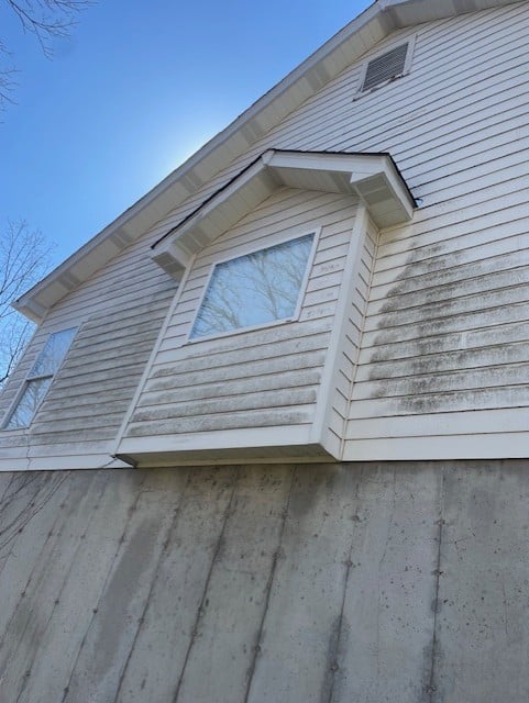 House Wash Before Photo