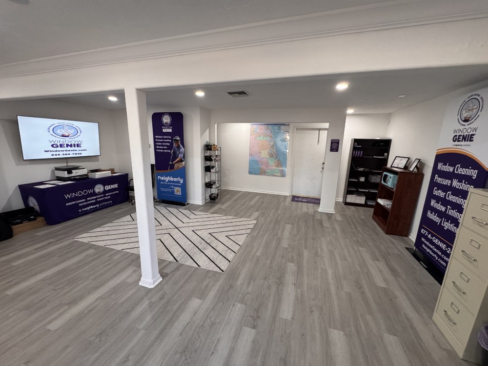 Welcome inside our Vero Beach office—where our team plans, prepares, and delivers top-quality service every day. Stop by and see how Window Genie keeps operations running smoothly behind the scenes.