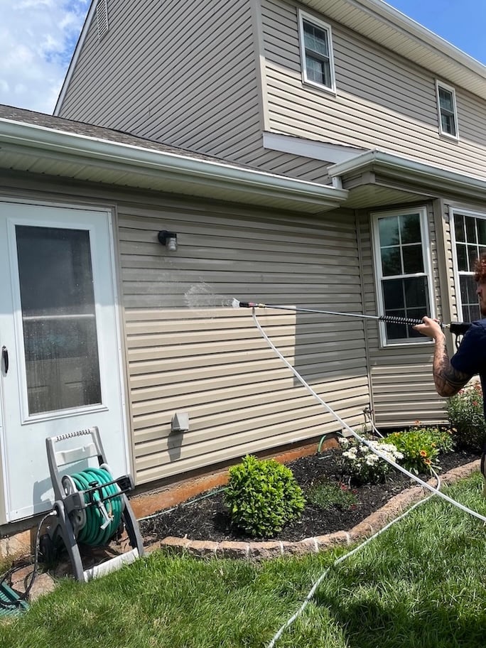 Pressure Wash - House Wash