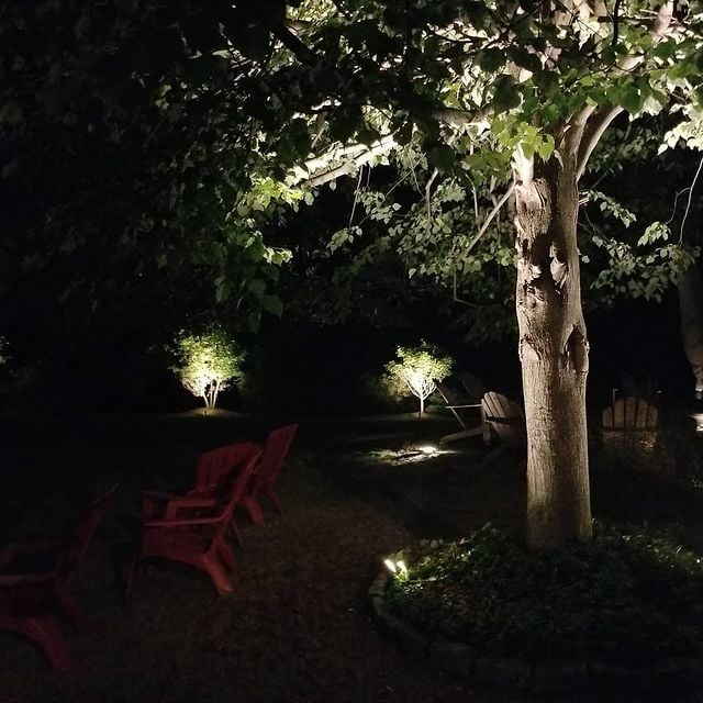 The Grounds Guys of Armonk and Greenwich outdoor lighting