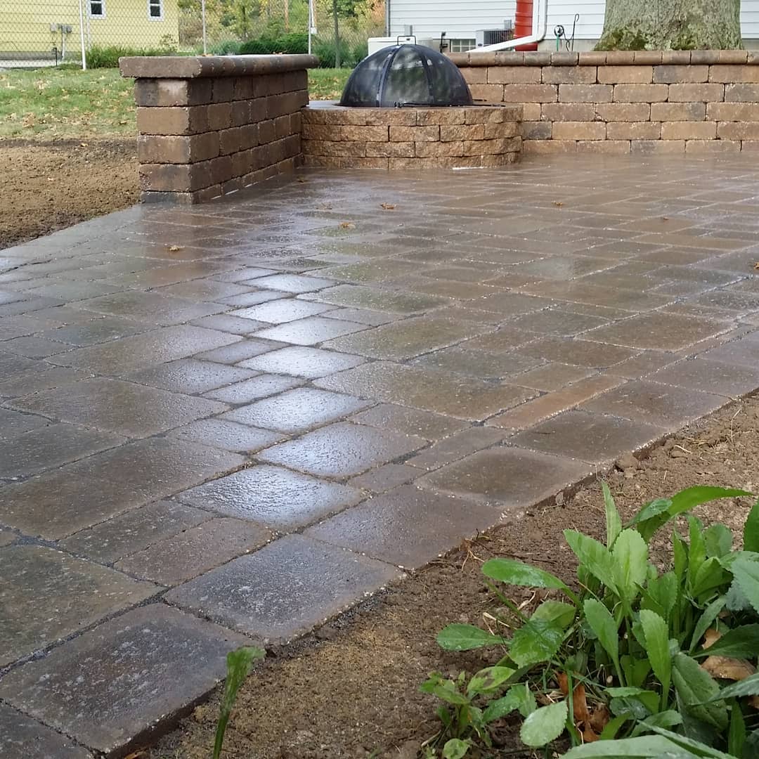 The Grounds Guys of Avon General