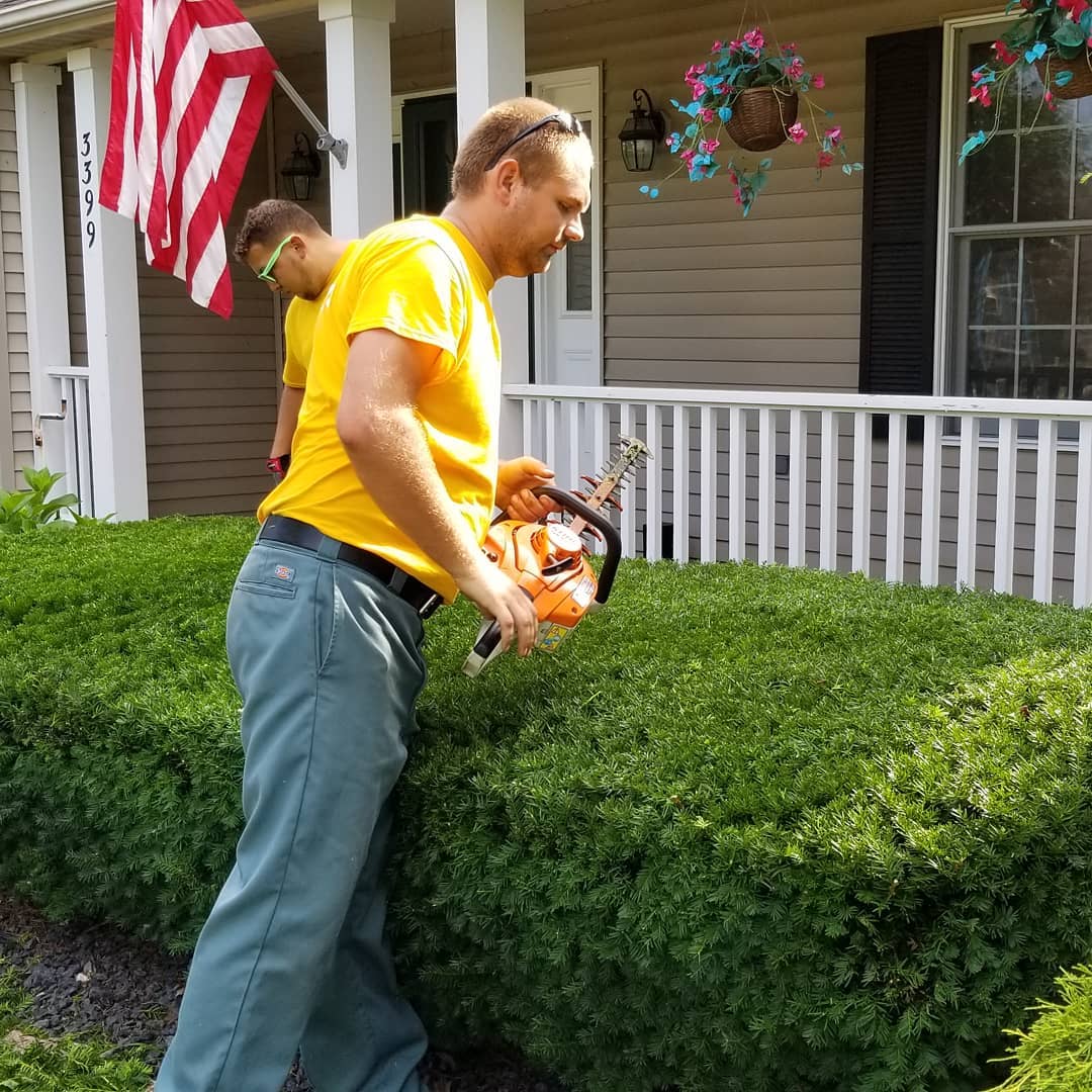 The Grounds Guys of Avon General