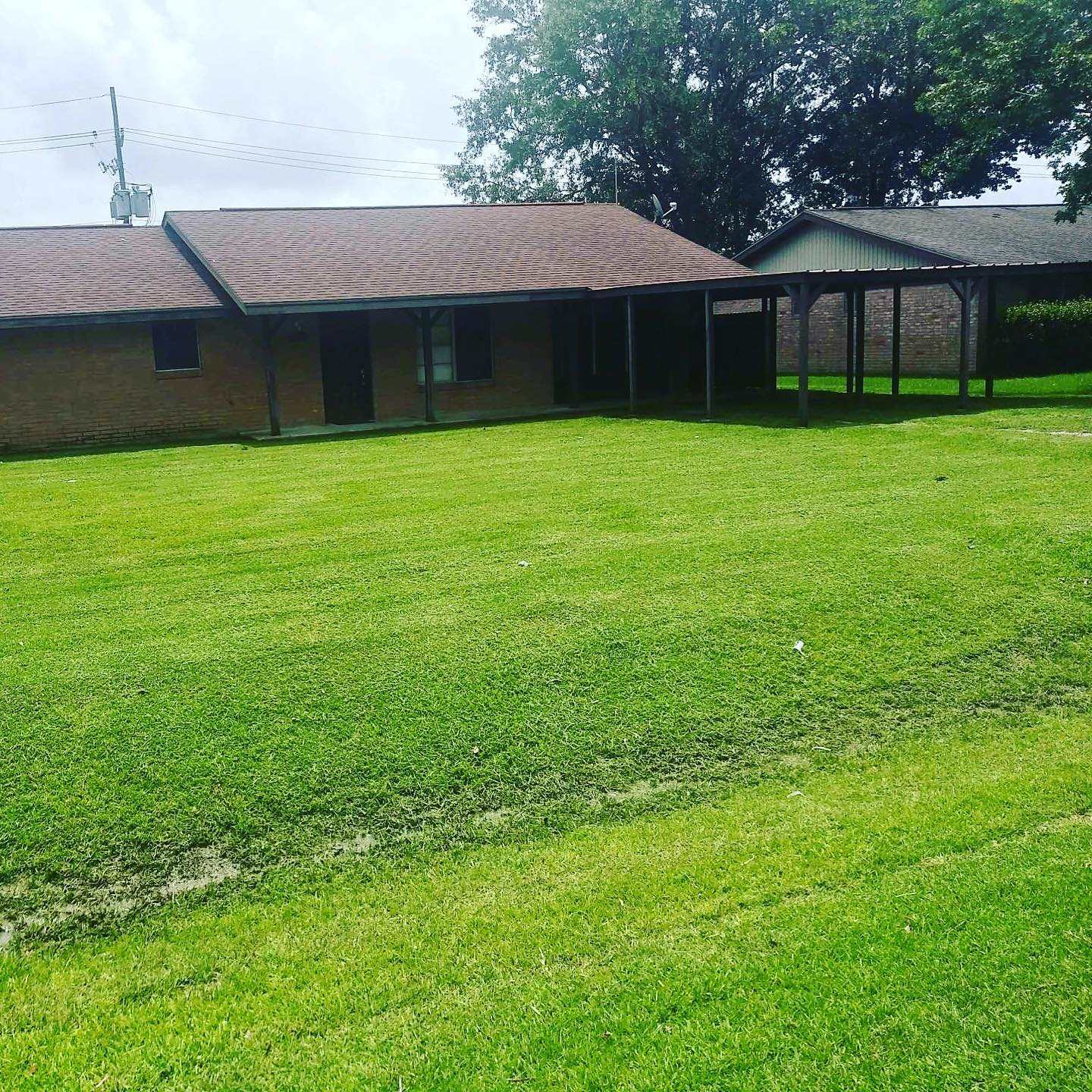 The Grounds Guys of Beaumont General