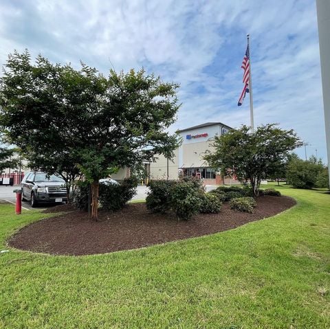 landscape design and install