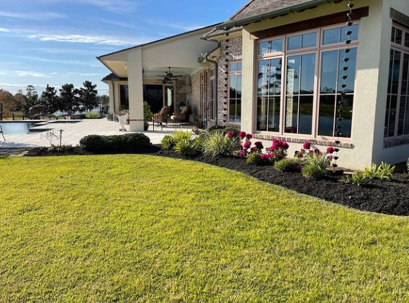 Weed Abatement and Mulch Installation