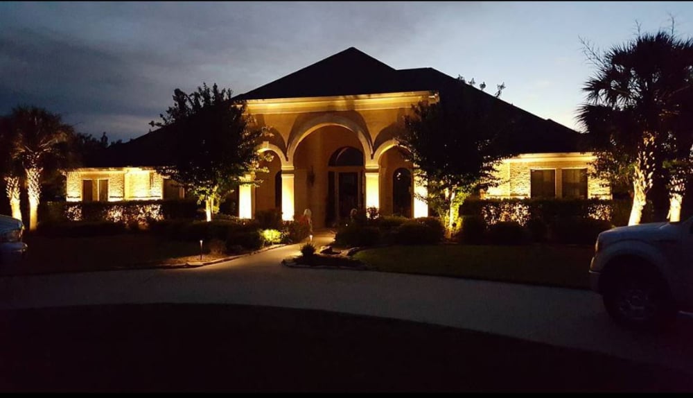 front house landscape lighting
