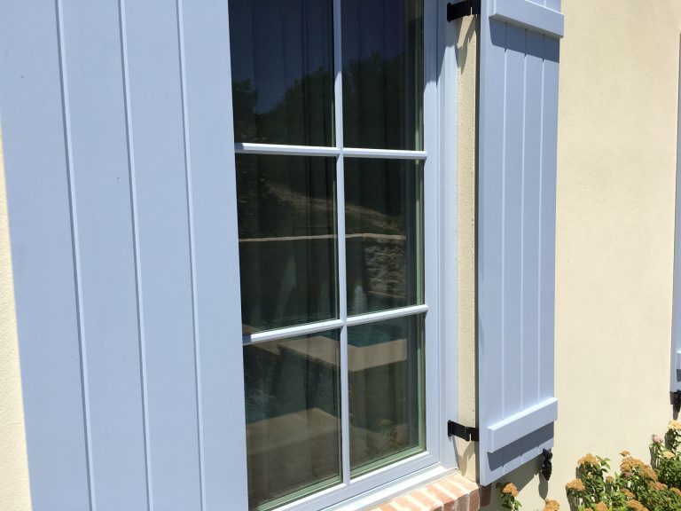 Picture of porch ceiling blue