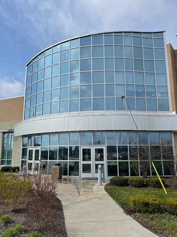 Clean Commercial Windows in Charlotte.